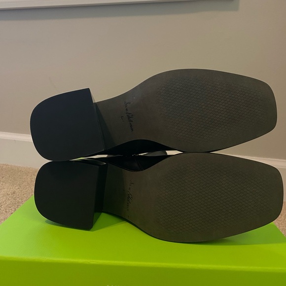 Sam Edelman Black Bootie - Wells - Picture 4 of 5